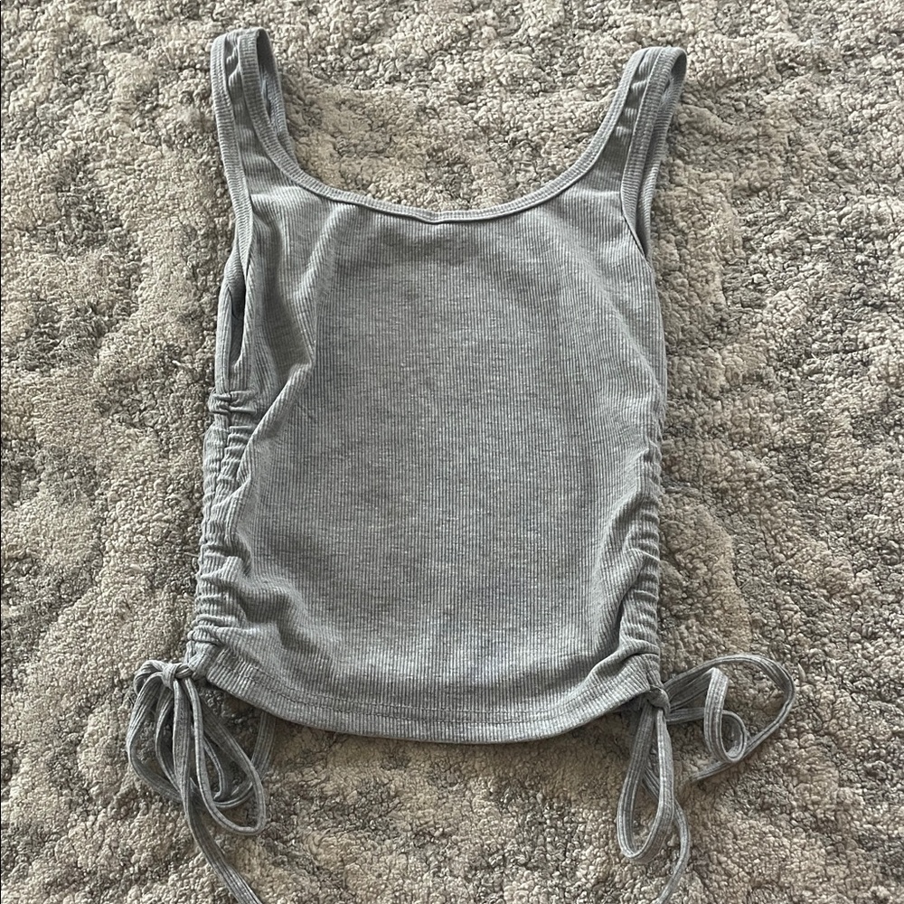 Gray Ribbed Tank Top - Picture 3 of 3